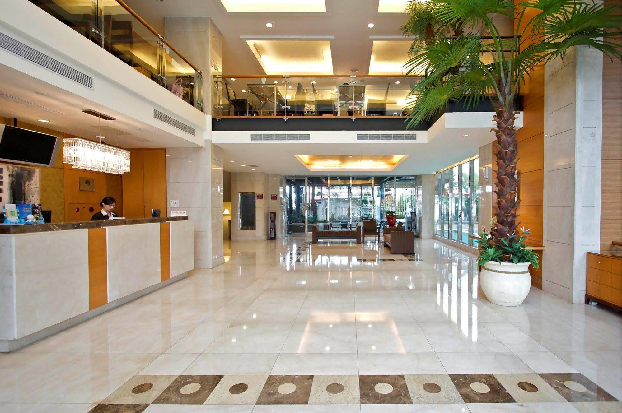 Hotel Les Champs Jiaoxi Exterior foto